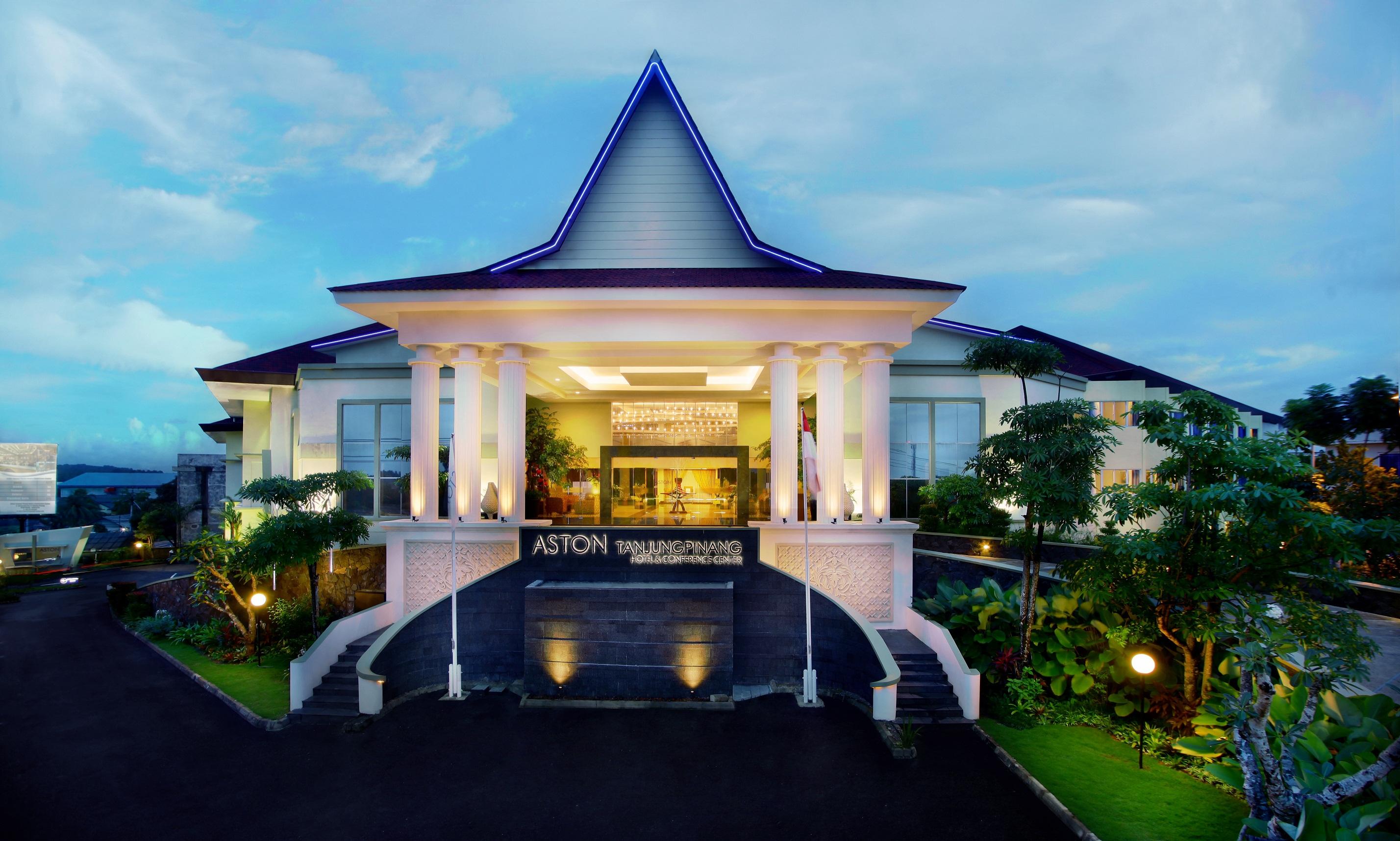 Aston Tanjung Pinang Hotel & Conference Center Dış mekan fotoğraf